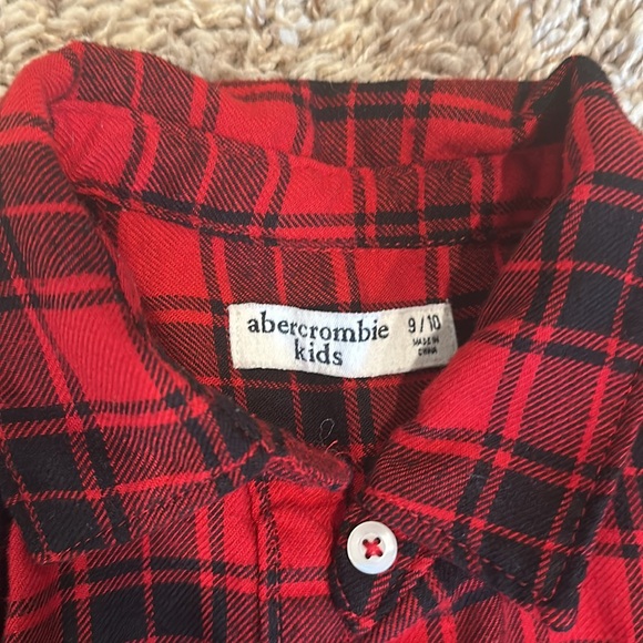 Abercrombie 9/10 - Picture 2 of 4